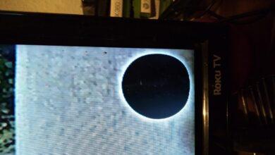 لکه سیاه روی صفحه تلویزیون